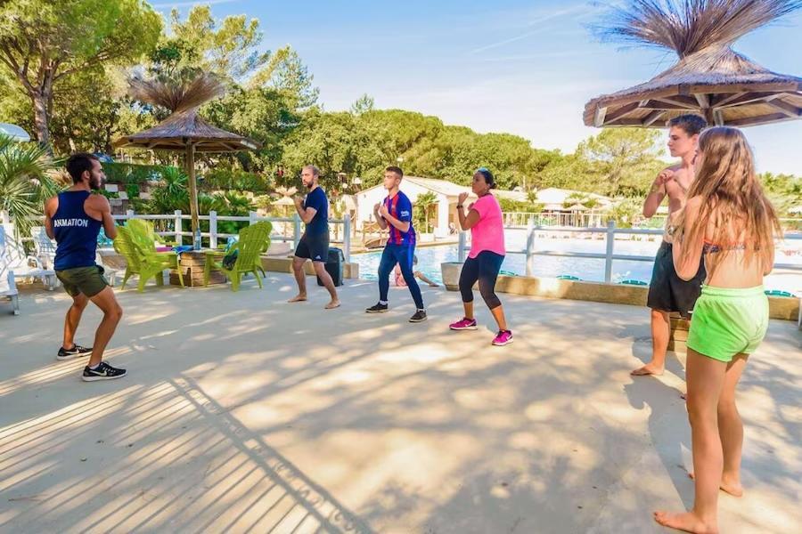 Mobile Home 6-Pers Camping Lei Suves-Cotes D'Azur-Including Airco Рокбрюн-сюр-Аржан Экстерьер фото